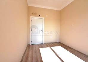 Wohnungen in einem neuen Komplex im Bezirk Oba