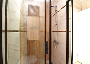 Wohnungen in einem neuen Komplex im Bezirk Oba