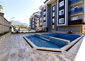 Wohnungen in einem neuen Komplex im Bezirk Oba