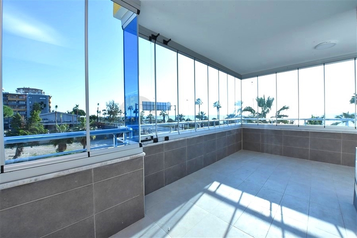 3+1 Penthouse mit Blick auf das Mittelmeer in Mahmutlar