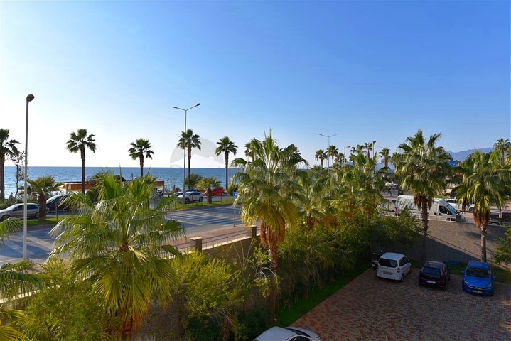 3+1 Penthouse mit Blick auf das Mittelmeer in Mahmutlar