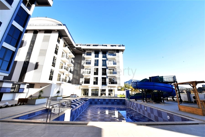 Gemütliche 1+1-Wohnung in einem Komplex mit einer vielfältigen Infrastruktur in der Region Oba