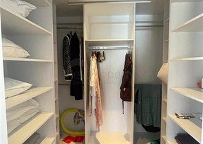 Schicke 3+1-Wohnung mit separater Küche im Zentrum von Alanya