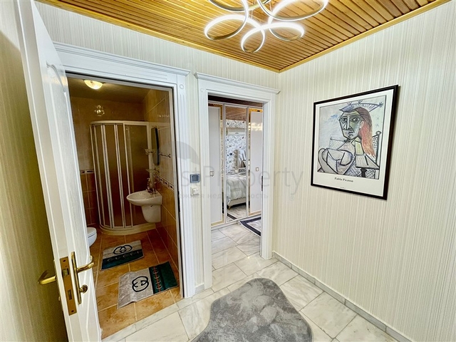 Penthouse 4+1 im Bezirk Oba