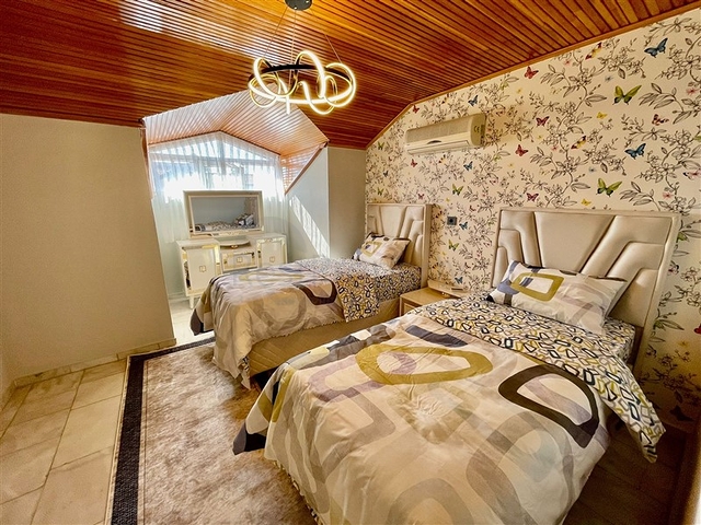 Penthouse 4+1 im Bezirk Oba