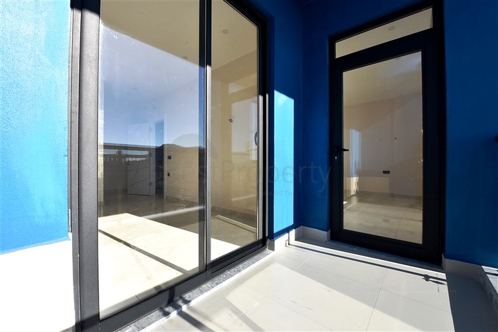 2+1 Penthouse mit Meerblick auf Cleopatra