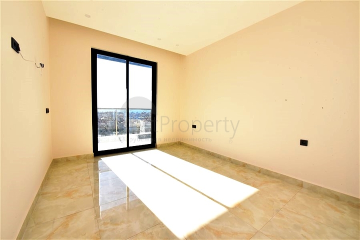 2+1 Penthouse mit Meerblick auf Cleopatra