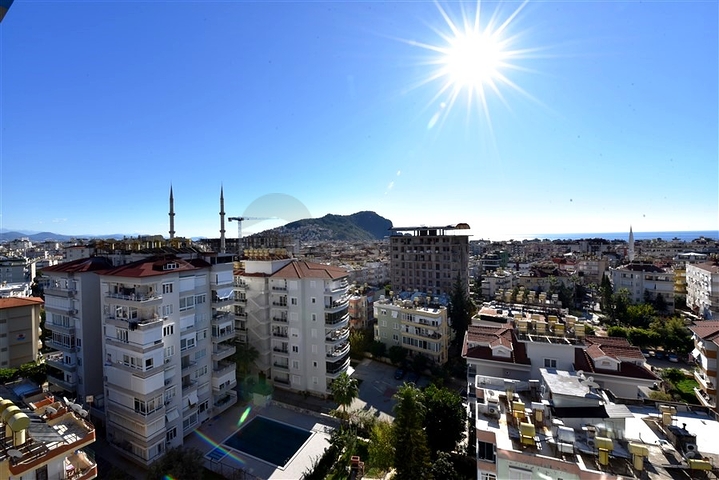 2+1 Penthouse mit Meerblick auf Cleopatra