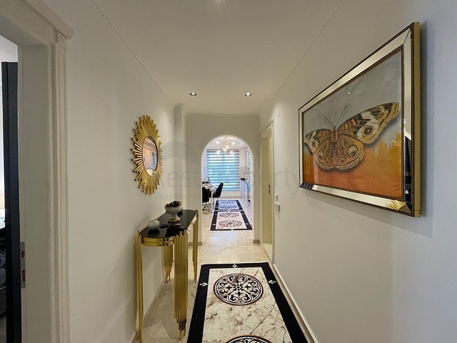 Ausgezeichnete Wohnung mit 2+1 Grundriss