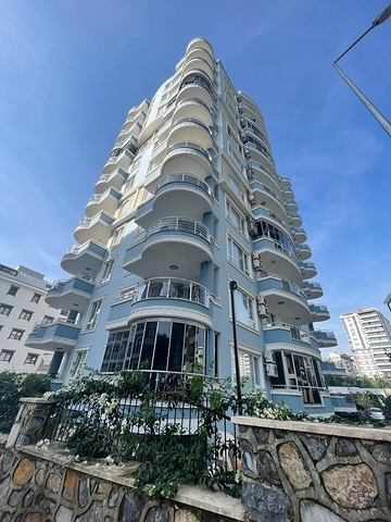 Ausgezeichnete Wohnung mit 2+1 Grundriss