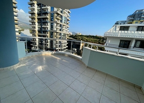 Ausgezeichnete Wohnung mit 2+1 Grundriss