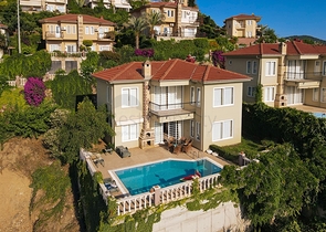 Villa zum Verkauf in Kargicak