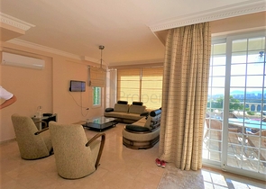 Villa zum Verkauf in Kargicak