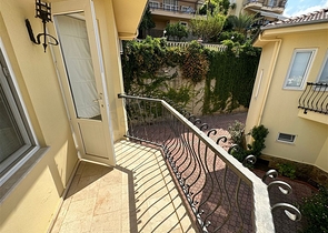 4+1 Villa in der exklusiven Gegend von Kargicak  4+1 Villa in der exklusiven Gegend von Kargicak