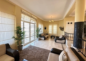 4+1 Villa in der exklusiven Gegend von Kargicak  4+1 Villa in der exklusiven Gegend von Kargicak