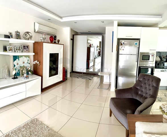 Apartment mit 2+1 Grundriss im Stadtteil Dschikcilli