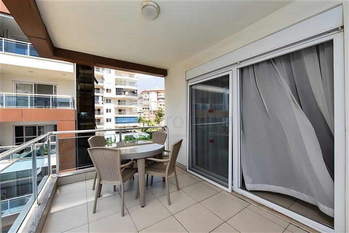 Geräumige 1+1 Wohnung in der Gegend von Dschikkilli