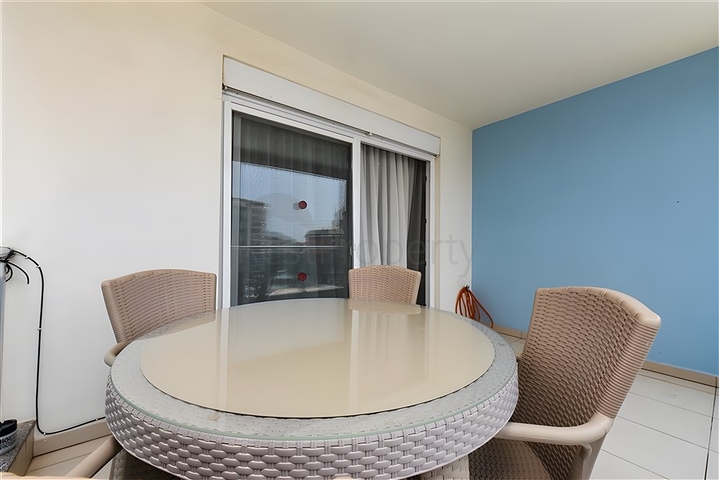 Geräumige 1+1 Wohnung in der Gegend von Dschikkilli