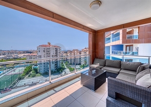 Geräumige 2+1-Wohnung in der Nähe des Einkaufszentrums Alanium