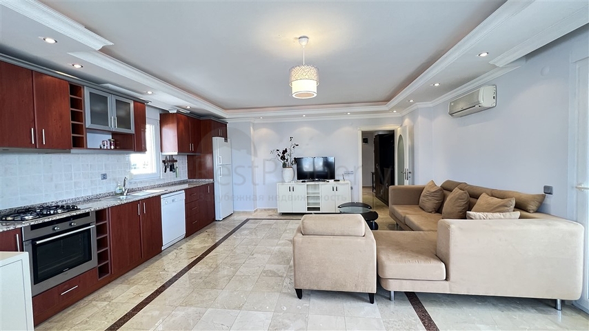 Apartment mit Meerblick im Stadtteil Tosmur