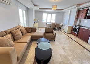 Apartment mit Meerblick im Stadtteil Tosmur