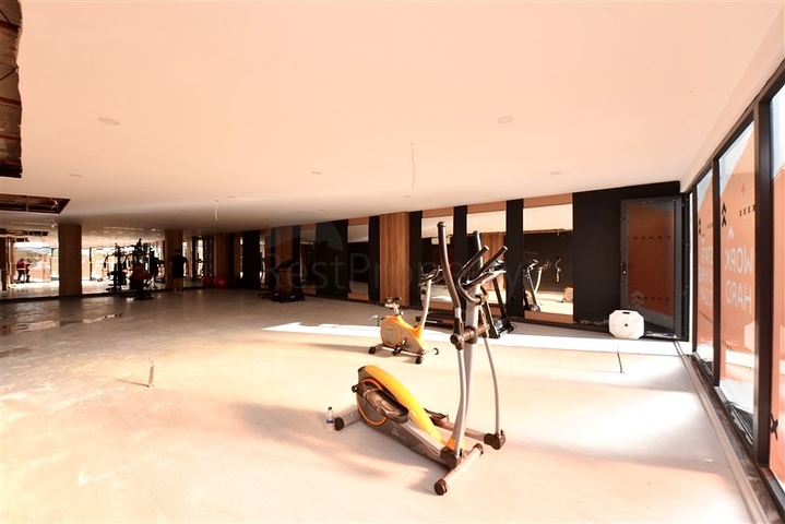 Neue 1+1 Wohnung umgeben von Pinienwäldern in einem Komplex mit reicher Infrastruktur Neue 1+1 Wohnung umgeben von Pinienwäldern in einem Komplex mit reicher Infrastruktur