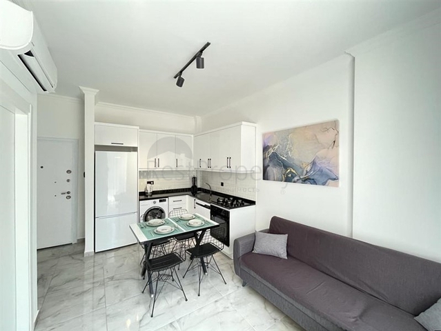 Neue 1+1 Wohnung umgeben von Pinienwäldern in einem Komplex mit reicher Infrastruktur Neue 1+1 Wohnung umgeben von Pinienwäldern in einem Komplex mit reicher Infrastruktur