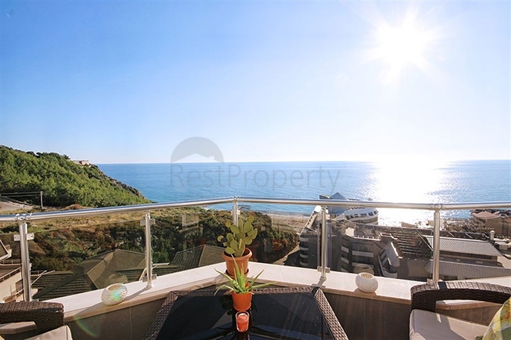 4+1 Penthouse mit Designerreparatur und herrlichem Meerblick