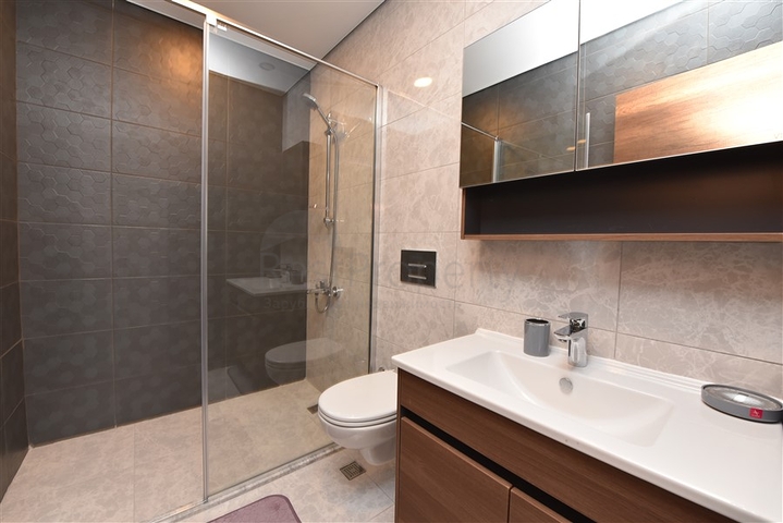 Wohnung mit 2+1 Grundriss in einer Residenz mit Hotelmanagementsystem