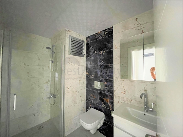 2+1 Wohnung in der sich entwickelnden Stadt Gazipasa