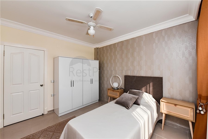 Geräumige Wohnung am Meer mit 2+1 Grundriss im zentralen Bereich von Oba