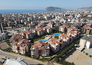 Geräumige Wohnung am Meer mit 2+1 Grundriss im zentralen Bereich von Oba