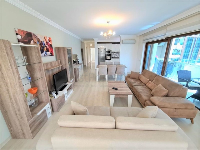 Geräumige Wohnung 2+1 in einem offenen Wohngebiet