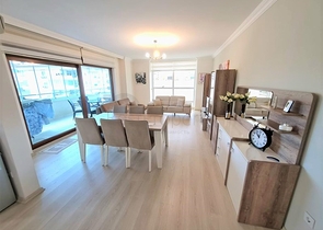 Geräumige Wohnung 2+1 in einem offenen Wohngebiet