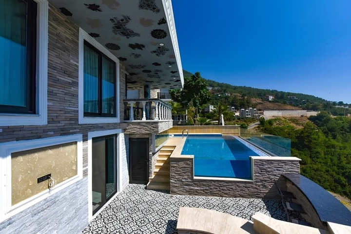 Möblierte Villa 3+2 im Stadtteil Bektas