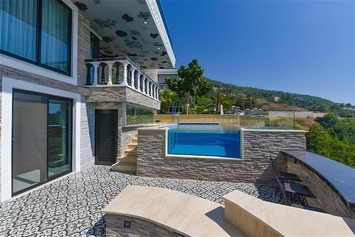 Möblierte Villa 3+2 im Stadtteil Bektas