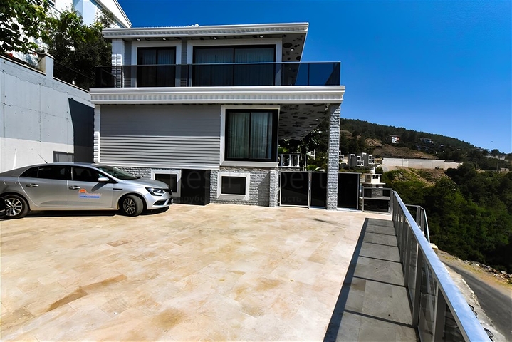 Möblierte Villa 3+2 im Stadtteil Bektas