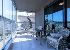 Geräumiges Penthouse im Stadtteil Mahmutlar, 400 Meter vom Meer entfernt