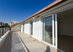 Einzigartiges Angebot unter Staatsbürgerschaft mit Meerblick in Avsallar