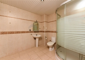 Geräumige 3+1 Wohnung im Zentrum von Alanya