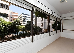 Geräumige 3+1 Wohnung im Zentrum von Alanya