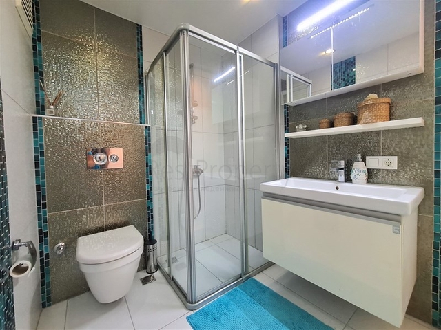 Wohnung mit 2+1 Grundriss im Stadtteil Kestel, nur 50 m vom Meer entfernt