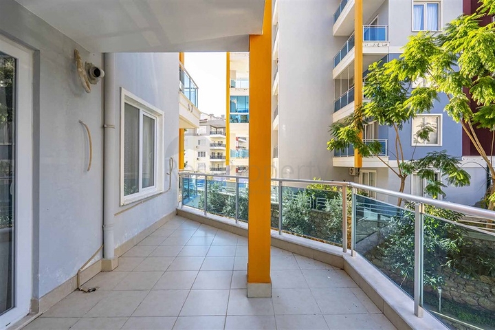 Geräumige Dreizimmerwohnung in Gehweite zum Meer