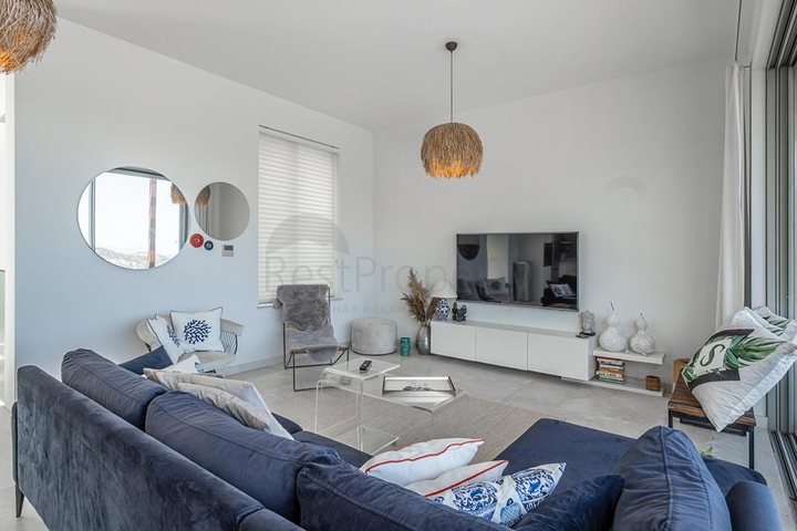 Moderne Villen mit privaten Pools in Yalıkavak 