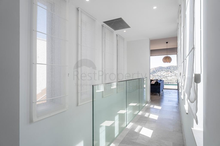 Moderne Villen mit privaten Pools in Yalıkavak 