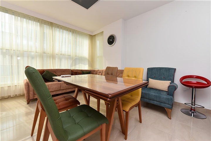 Möblierte 2+1-Wohnung im Stadtteil Mahmutlar