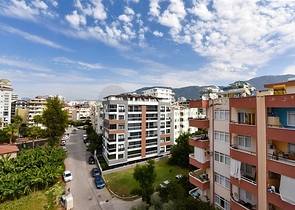 Möblierte 2+1-Wohnung im Stadtteil Mahmutlar