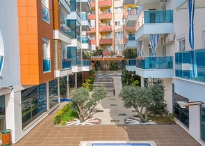 Möblierte 2+1-Wohnung im Stadtteil Mahmutlar