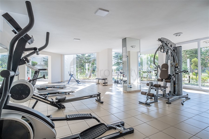 Große 2+1-Wohnung mit einem faszinierenden Blick auf die Stadt 