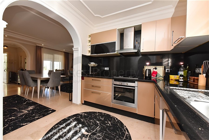 3-Bett-Villa mit eleganter Renovierung